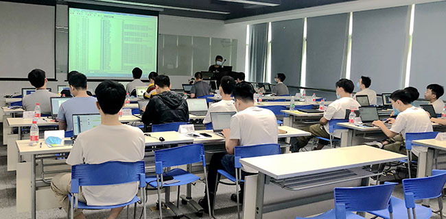 尊龙凯时科技举行第二十八届高级培训